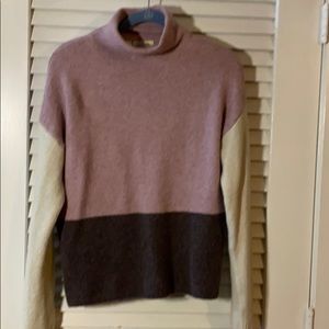 NWOT!! C&C California Sweater / Large